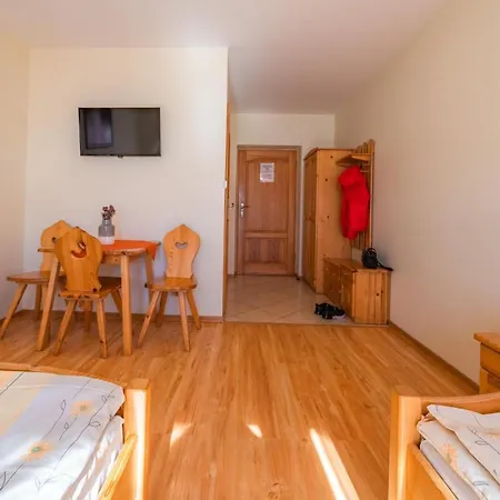 Bed & Breakfast Willa Lesny Potok Poronin