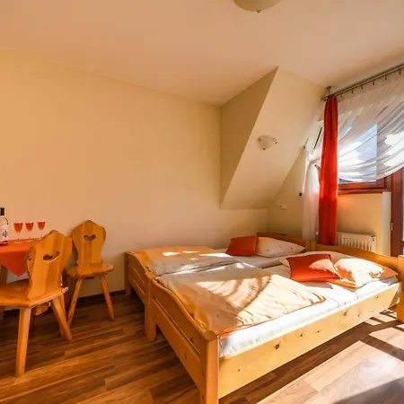 Willa Lesny Potok Bed & Breakfast Poronin